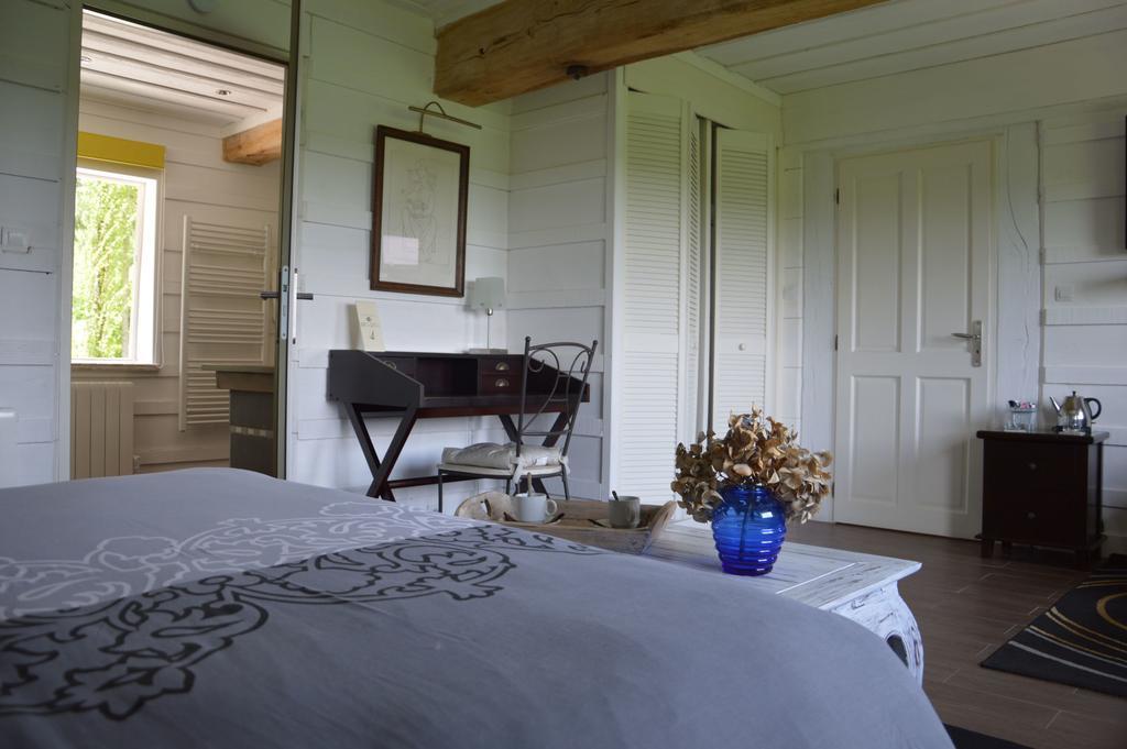 La Grange Des Marettes Bed & Breakfast Cléres Dış mekan fotoğraf