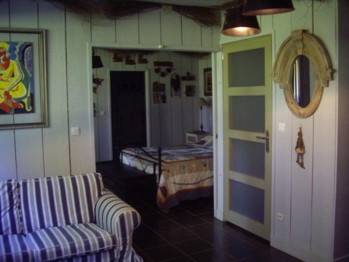 La Grange Des Marettes Bed & Breakfast Cléres Dış mekan fotoğraf